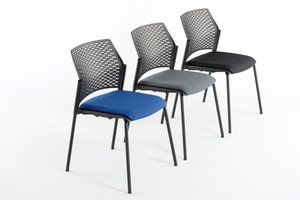 Es stehen verschiedene Sitzpolsterfarben zur Auswahl